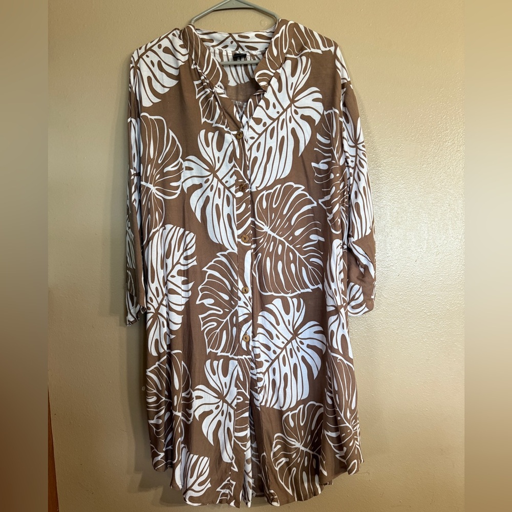 Hapa Girls Monstera Print Hawaiian Shirt Dress.  NWOT.  One Size.